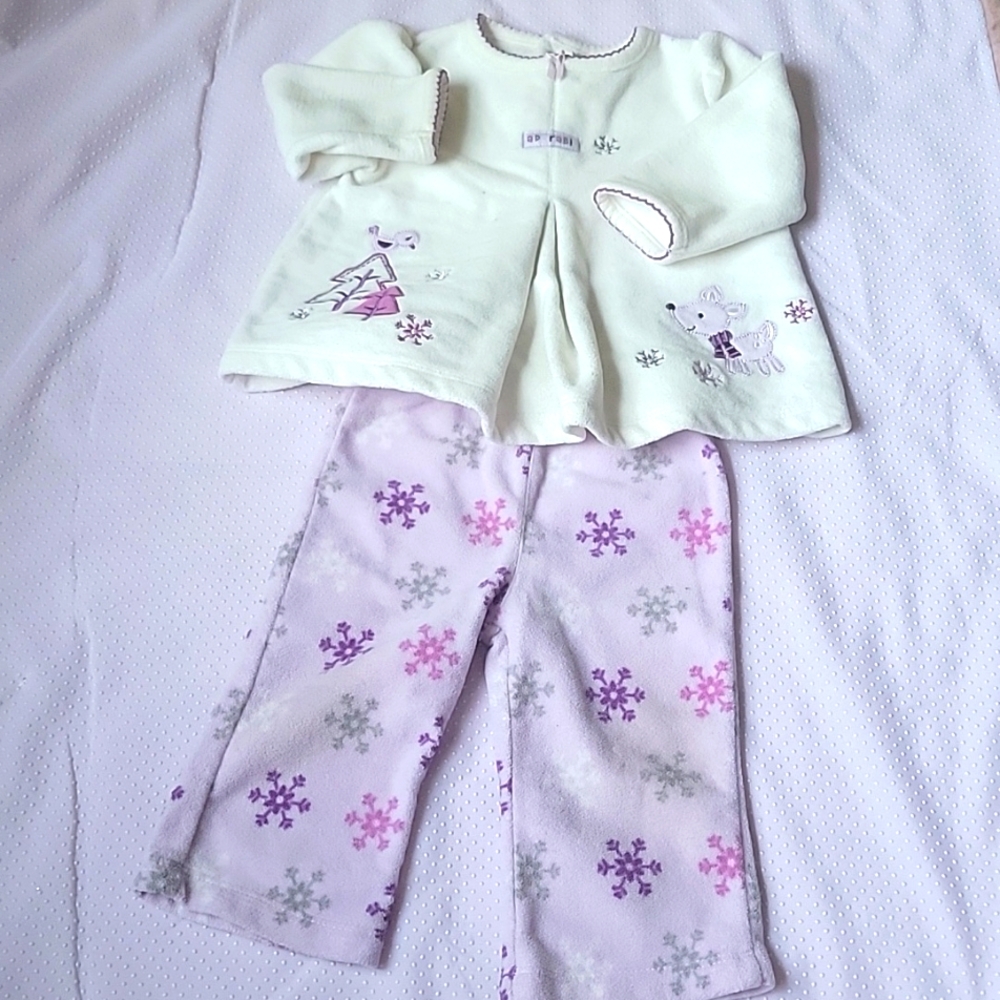 Carter's Baby Girl Fleece Outfit